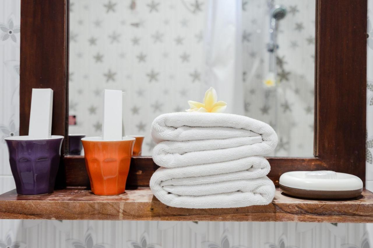 Wira Homestay & Spa Улувату Экстерьер фото